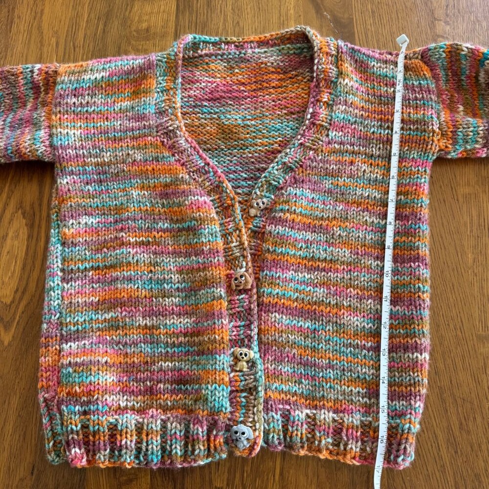 HAND KNIT Oversized Multicolor Cardigan Girls 8 Dog Buttons Handmade Sweater - Picture 8 of 9